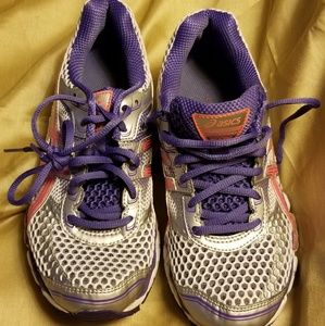Asics gel Cumulus run shoes size 7